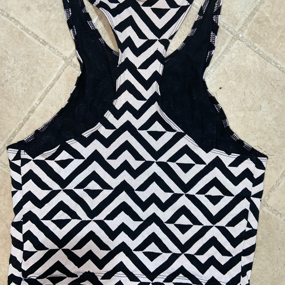 Pink - Picture 3 of 3